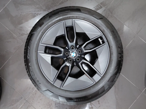 20" BMW Джанти Style 1002 Гуми Датчици БМВ IX i20